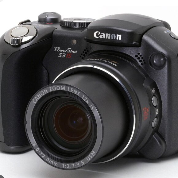 Canon Powershot S3IS - Picture 1 of 8